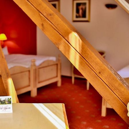 Hotel Saint-Hubert Hambach Exteriör bild
