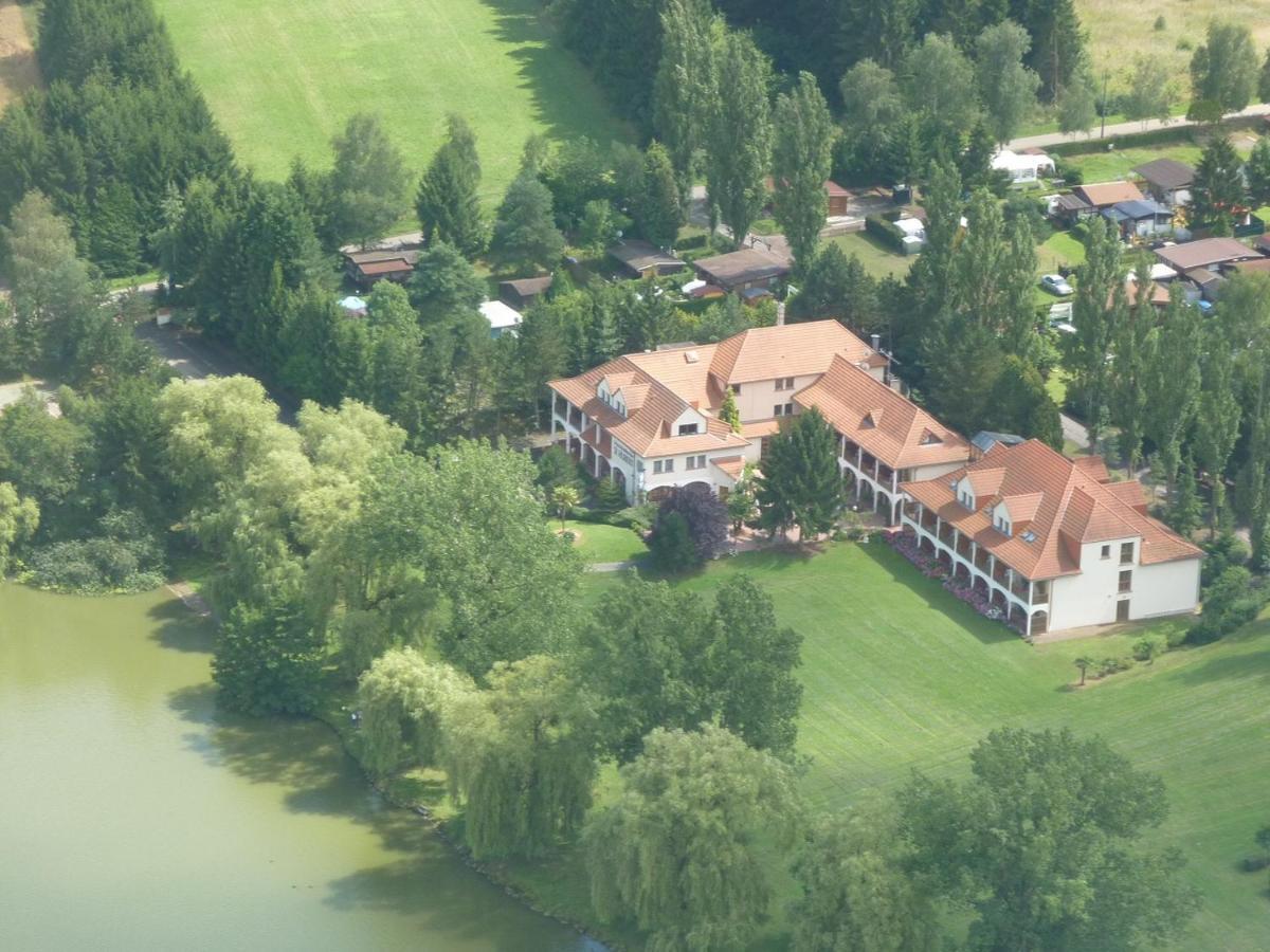 Hotel Saint-Hubert Hambach Exteriör bild